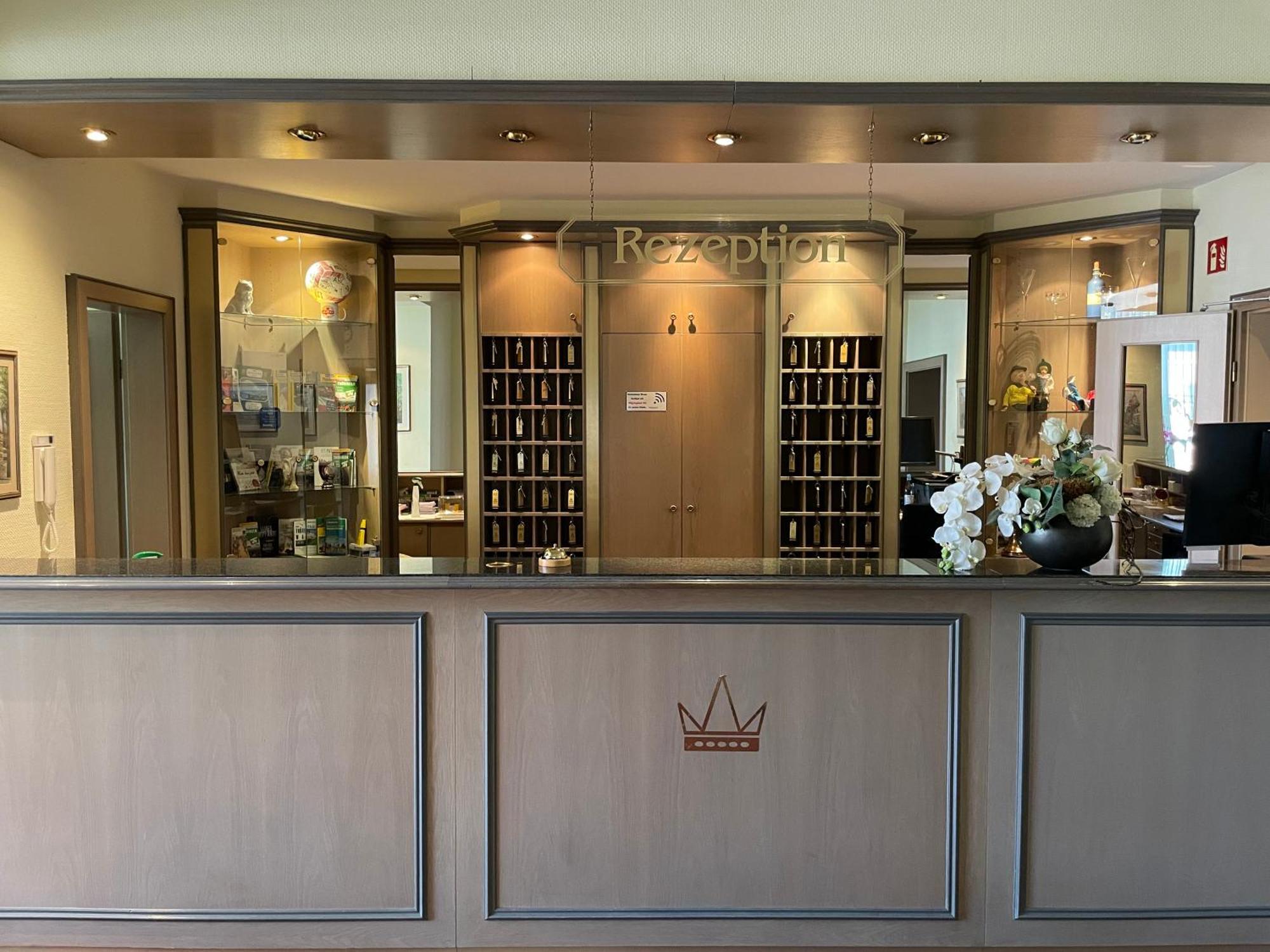 Hotel Krone Άρνσταντ Εξωτερικό φωτογραφία
