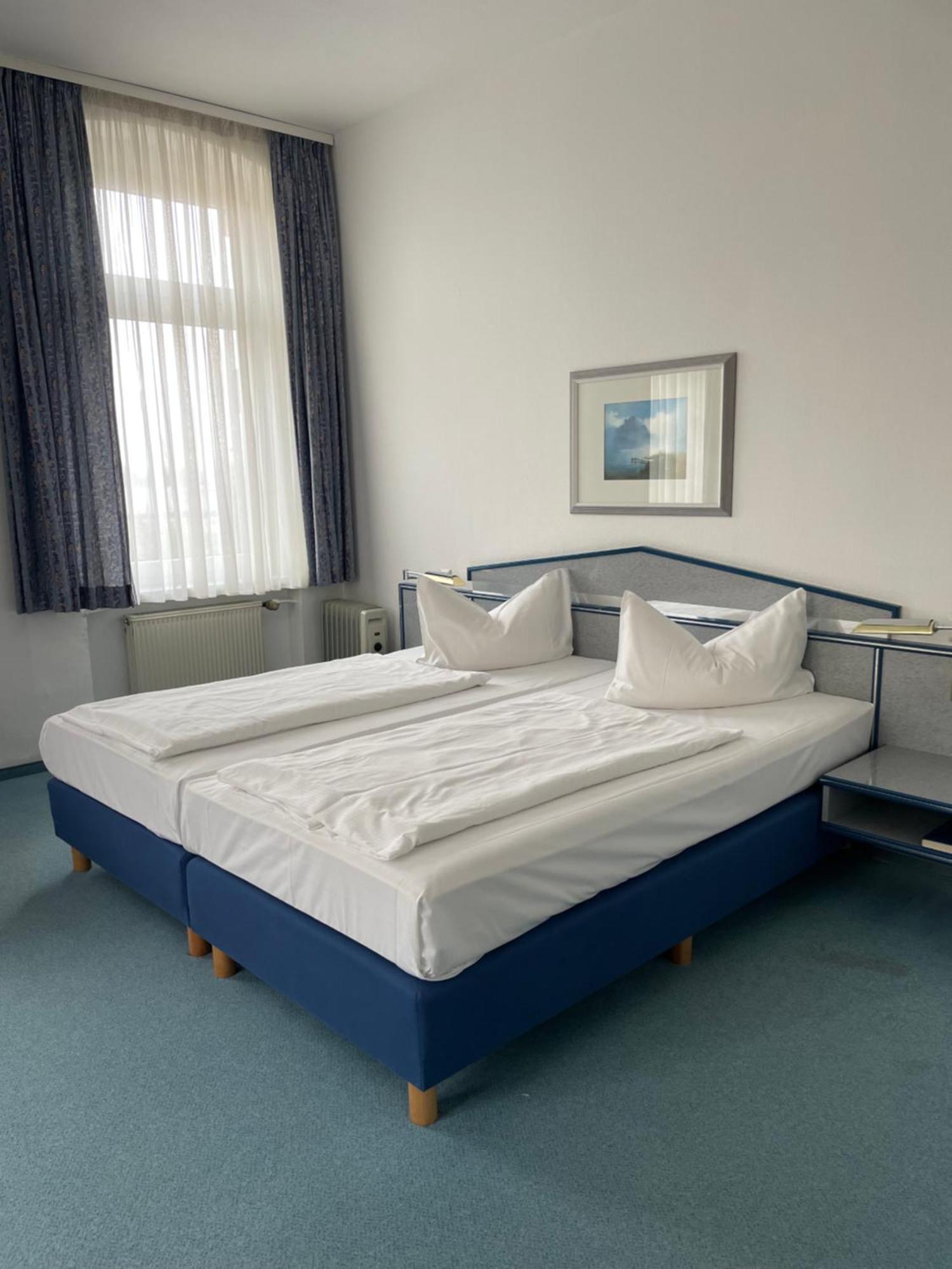 Hotel Krone Άρνσταντ Εξωτερικό φωτογραφία