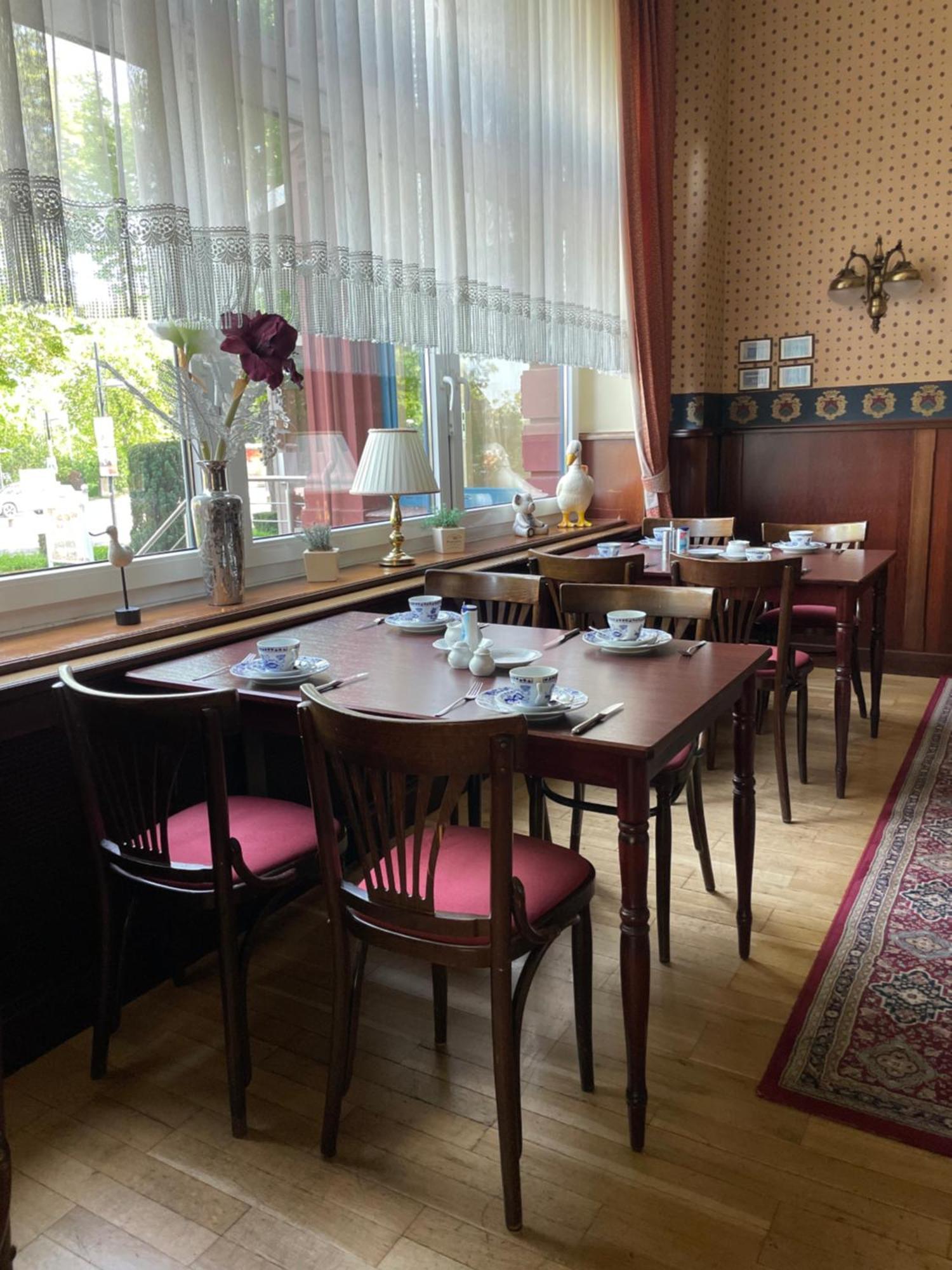 Hotel Krone Άρνσταντ Εξωτερικό φωτογραφία